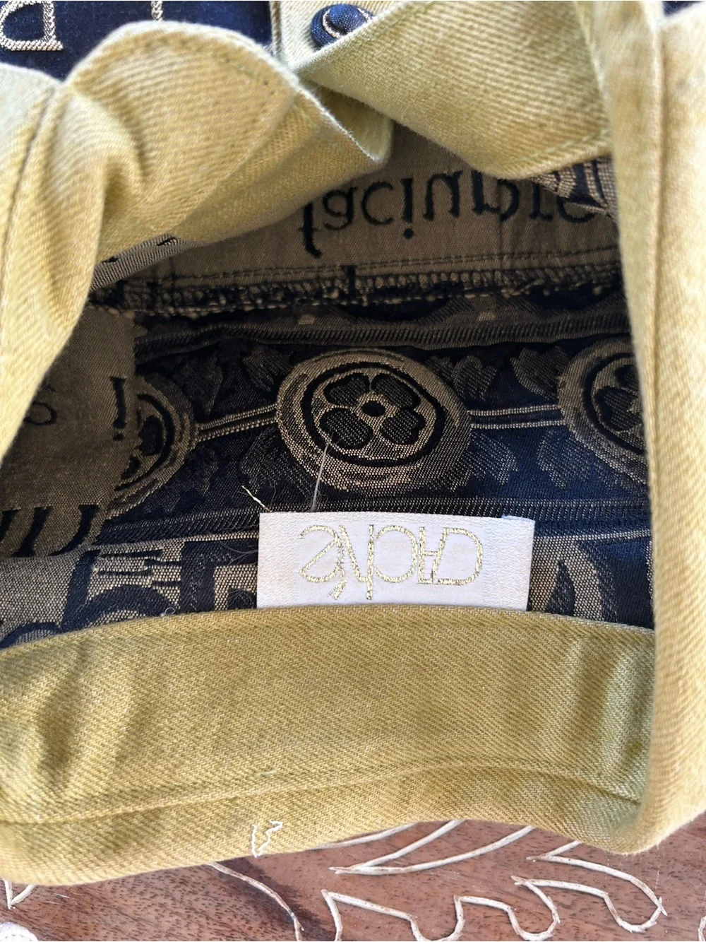 Cache Vintage Cropped Art Print Jacket Size M Olive & Black Statement Jacket